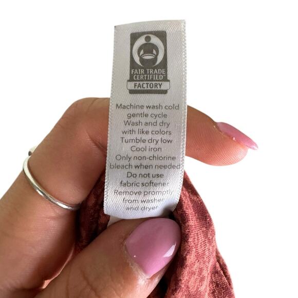 Athleta Ultimate Stash Pocket Snake 7/8 Orange Red Side Pocket Leggings - Picture 10 of 10